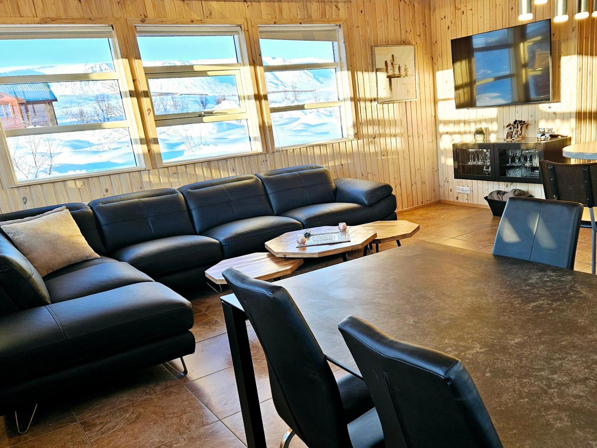 Aurora Vacation Homes Fagravik Акурейри Экстерьер фото