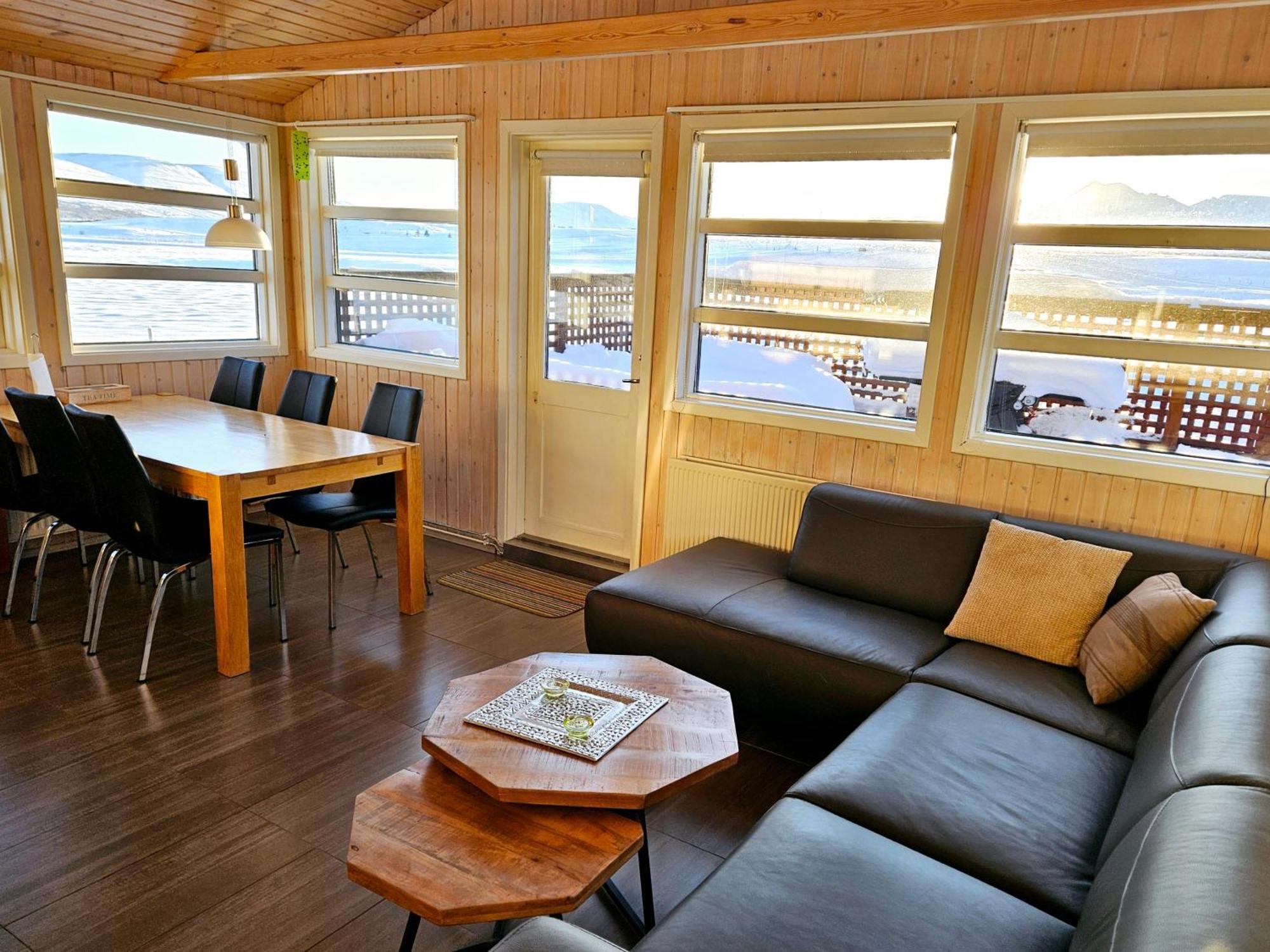 Aurora Vacation Homes Fagravik Акурейри Номер фото