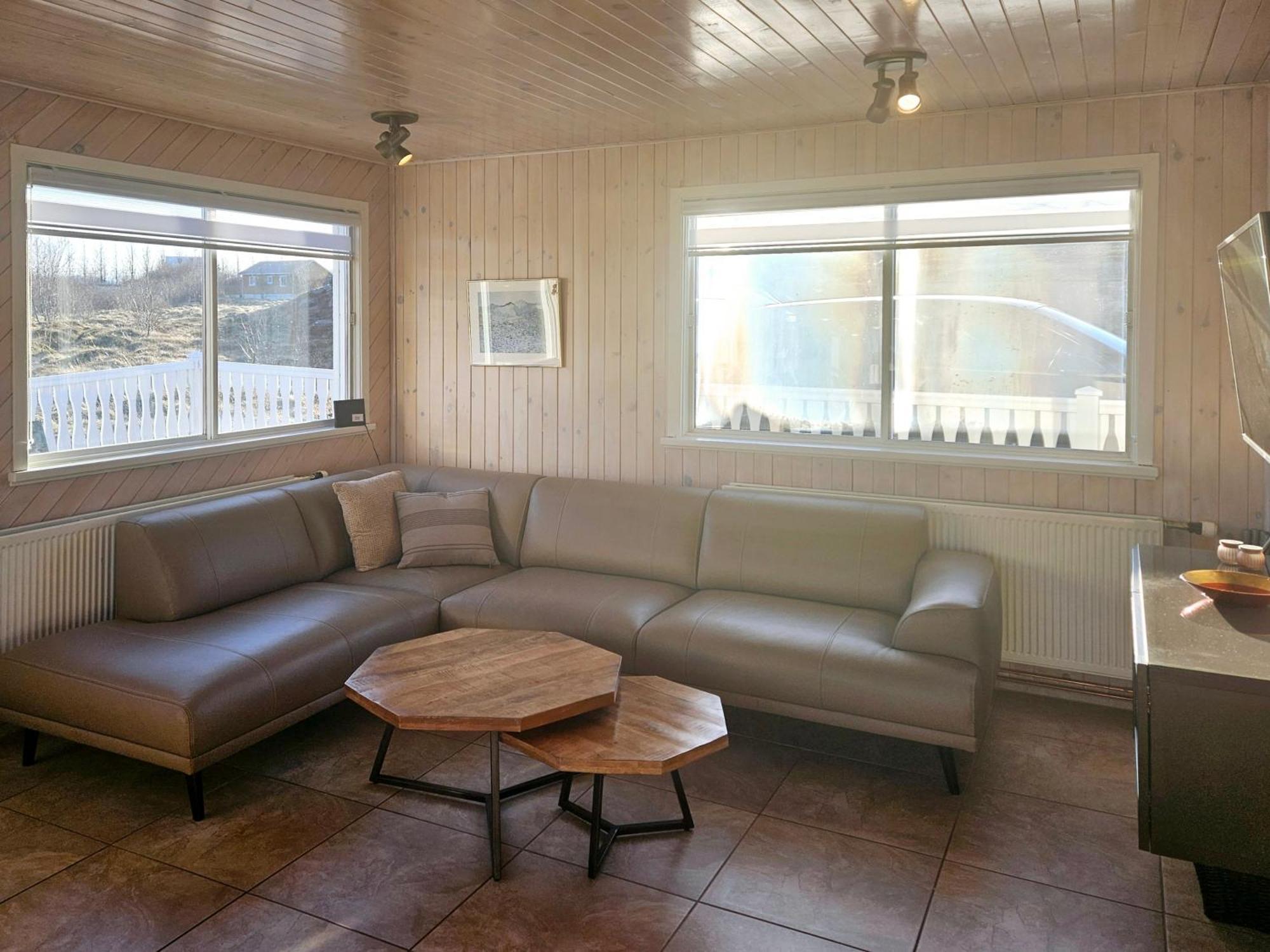 Aurora Vacation Homes Fagravik Акурейри Номер фото