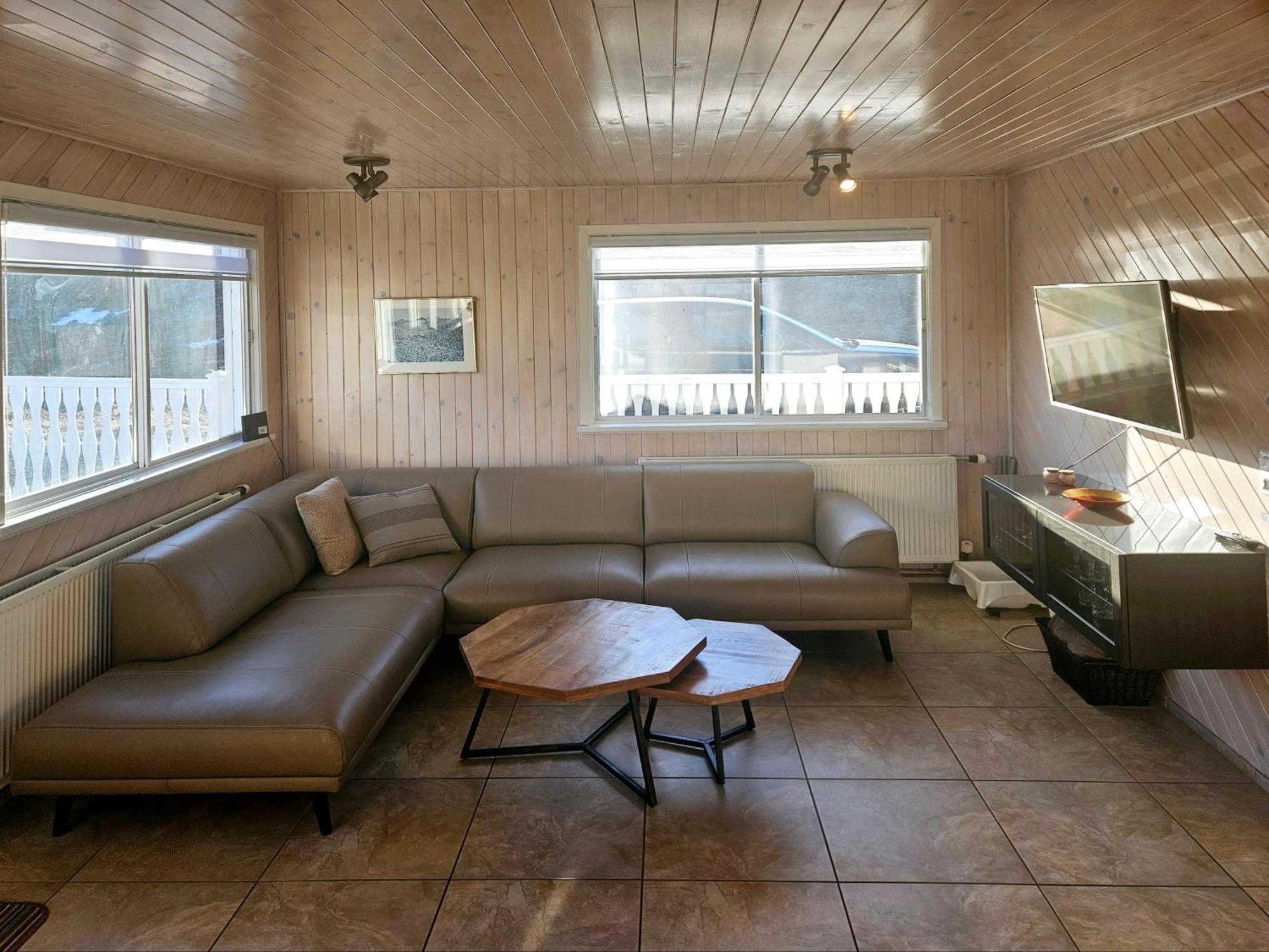 Aurora Vacation Homes Fagravik Акурейри Номер фото