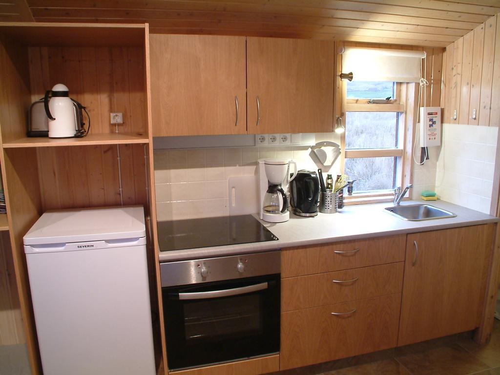 Aurora Vacation Homes Fagravik Акурейри Экстерьер фото