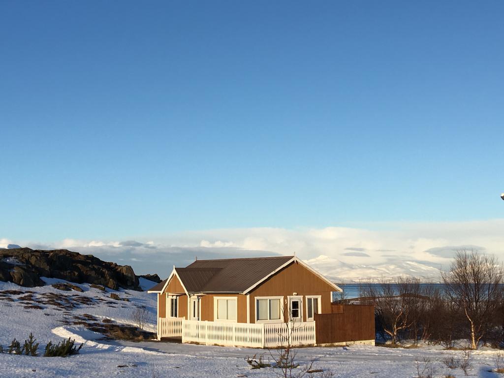 Aurora Vacation Homes Fagravik Акурейри Экстерьер фото