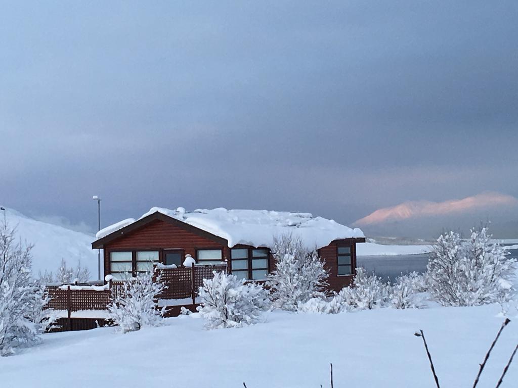 Aurora Vacation Homes Fagravik Акурейри Экстерьер фото