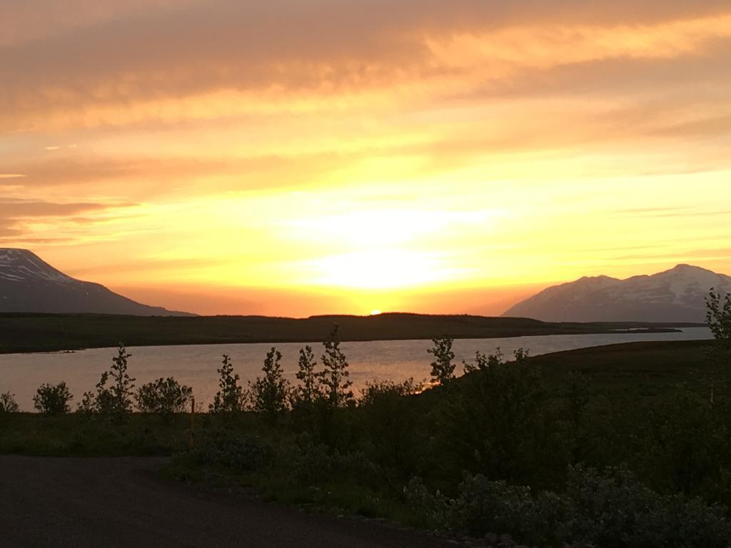 Aurora Vacation Homes Fagravik Акурейри Экстерьер фото